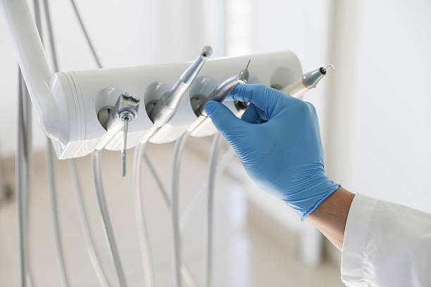 Professional Emergency Dentist technician working in Rockwell, AR